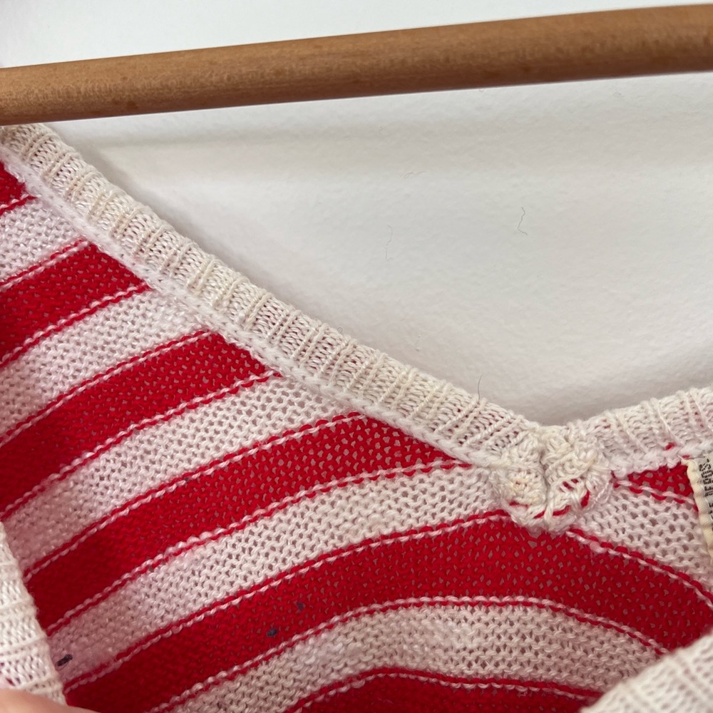 Red & White Striped V-Neck Off The Shoulder Knit - Picture 3 of 3
